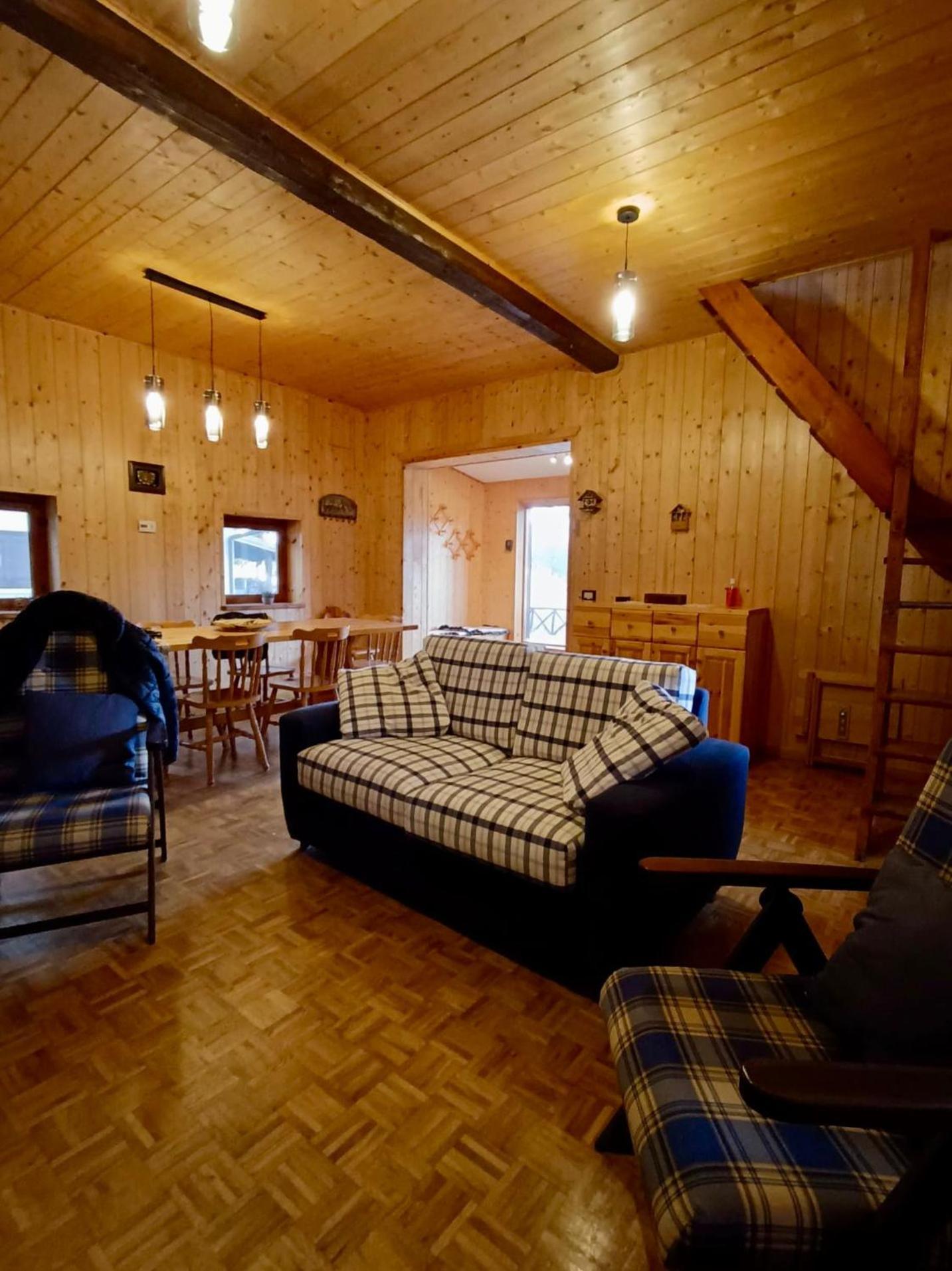 Chalet Natura La Terrazza Sul Lago Cavaliere  Eksteriør billede